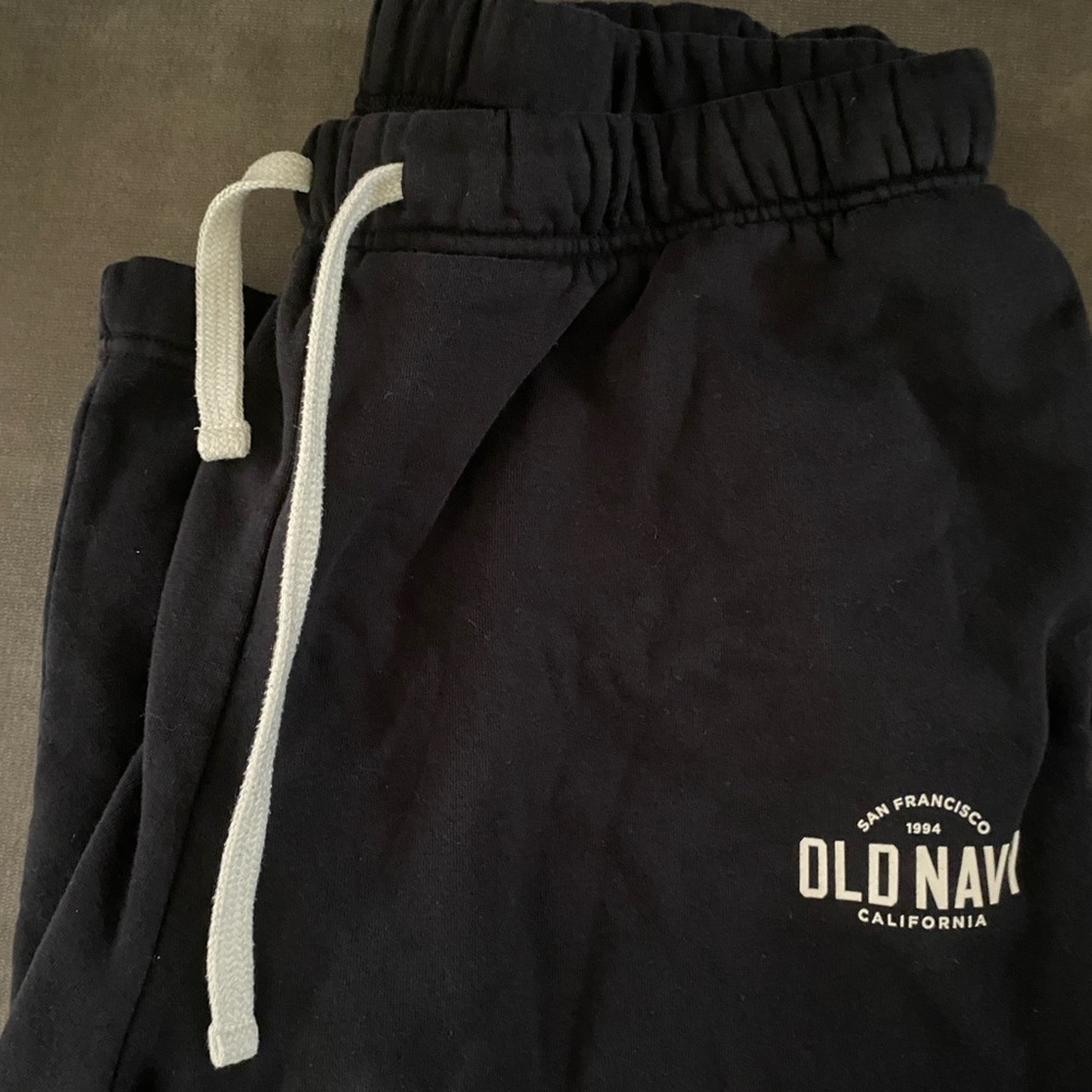 Old Navy Black high waisted logo sweatpants large cotton